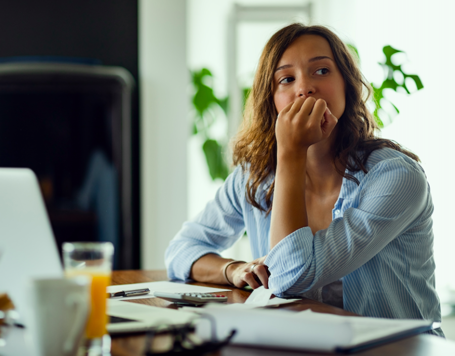 Profissionais com filhos apontam atitudes que consideram inaceitáveis no mercado de trabalho