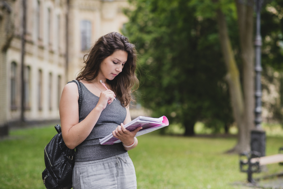 5 dicas para encontrar a moradia ideal para o início da vida universitária